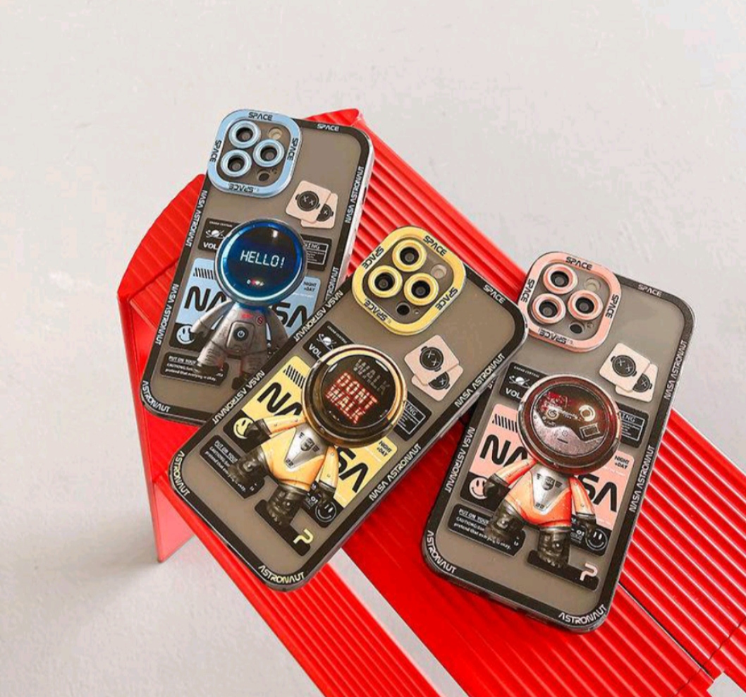 Ốp lưng iPhone phi hành gia nổi bật Ip XSMax/11/11Promax/12ProMax/13