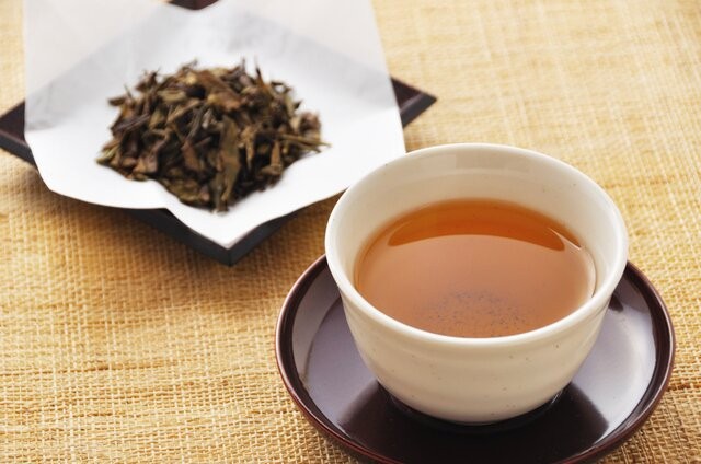 Trà Hojicha làm từ thân cây Kukicha