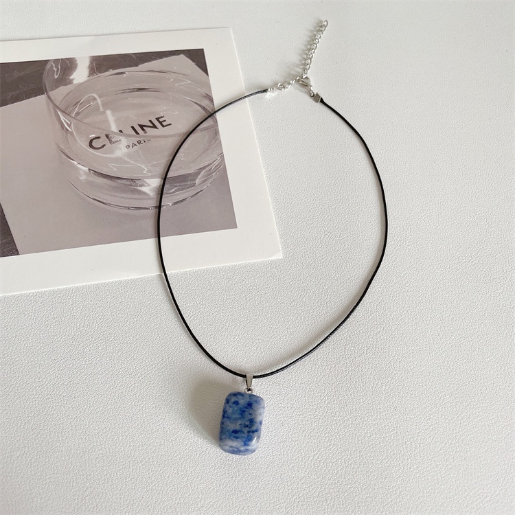 Dây chuyền đá handmade mặt đá