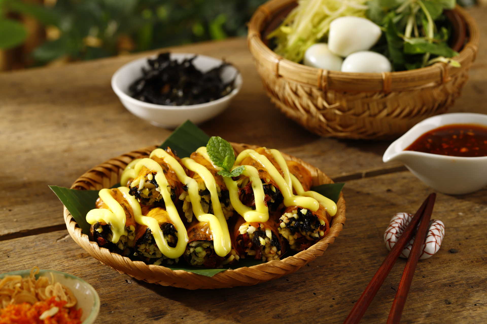 Bánh Tráng Cuốn Trứng Sốt Bơ