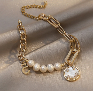 Vòng tay ngọc trai nhân tạo phong cách Hàn Quốc