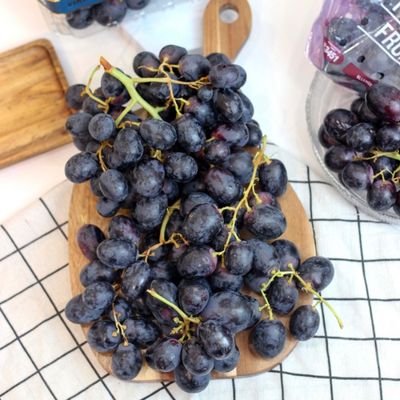 Nho đen nhập khẩu