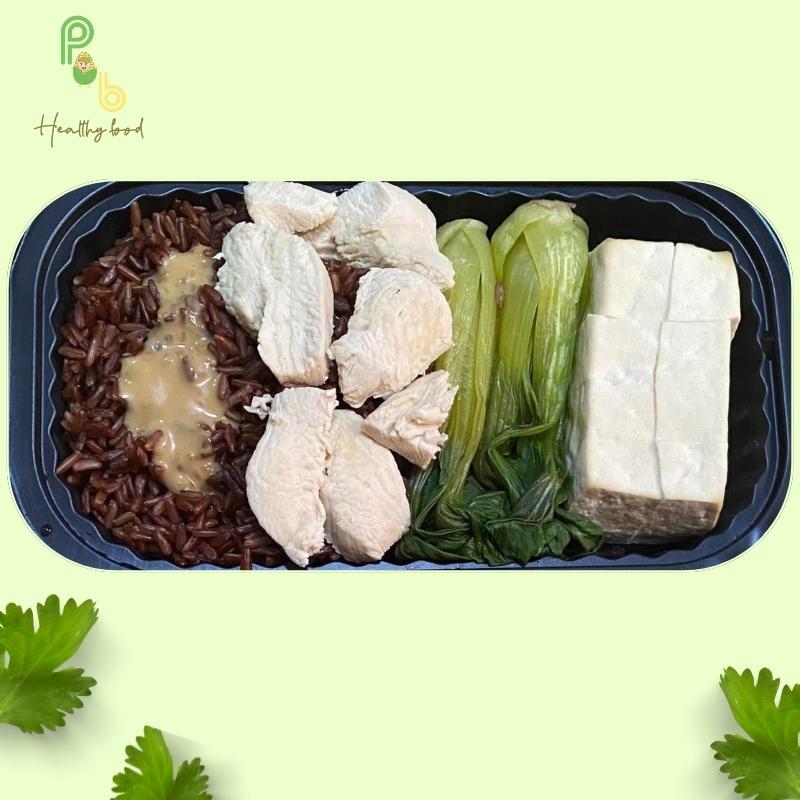 Ức gà + tàu hủ + gạo lứt +cải thìa