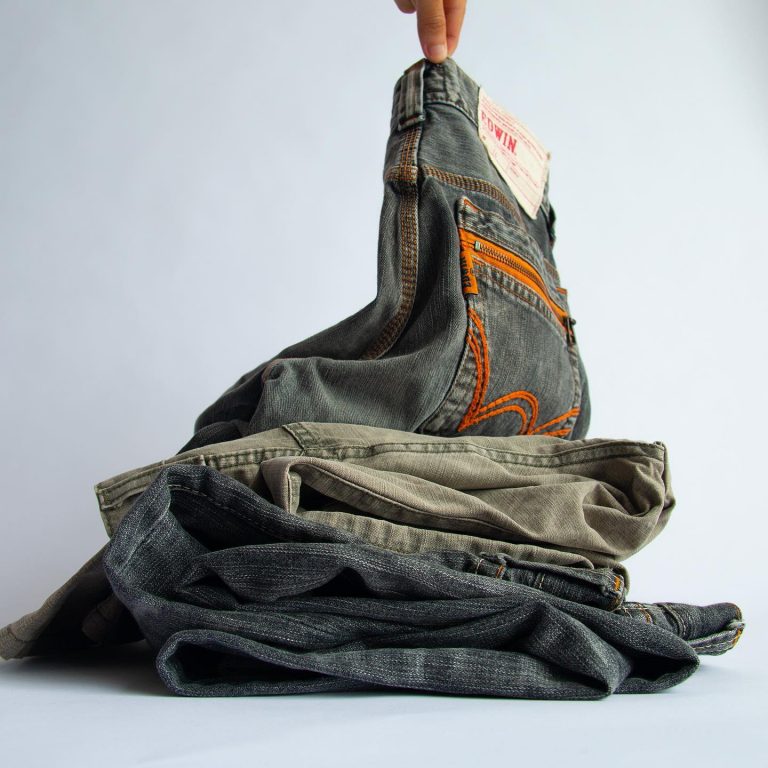 Quần jeans phong cách