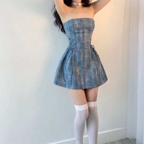 Đầm cúp ngực demin dáng ngắn