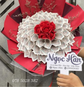 Bó Hoa Tiền 50 Tờ 2000 Đồng Hanaflower