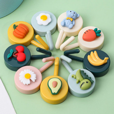 Móc dán đồ cute