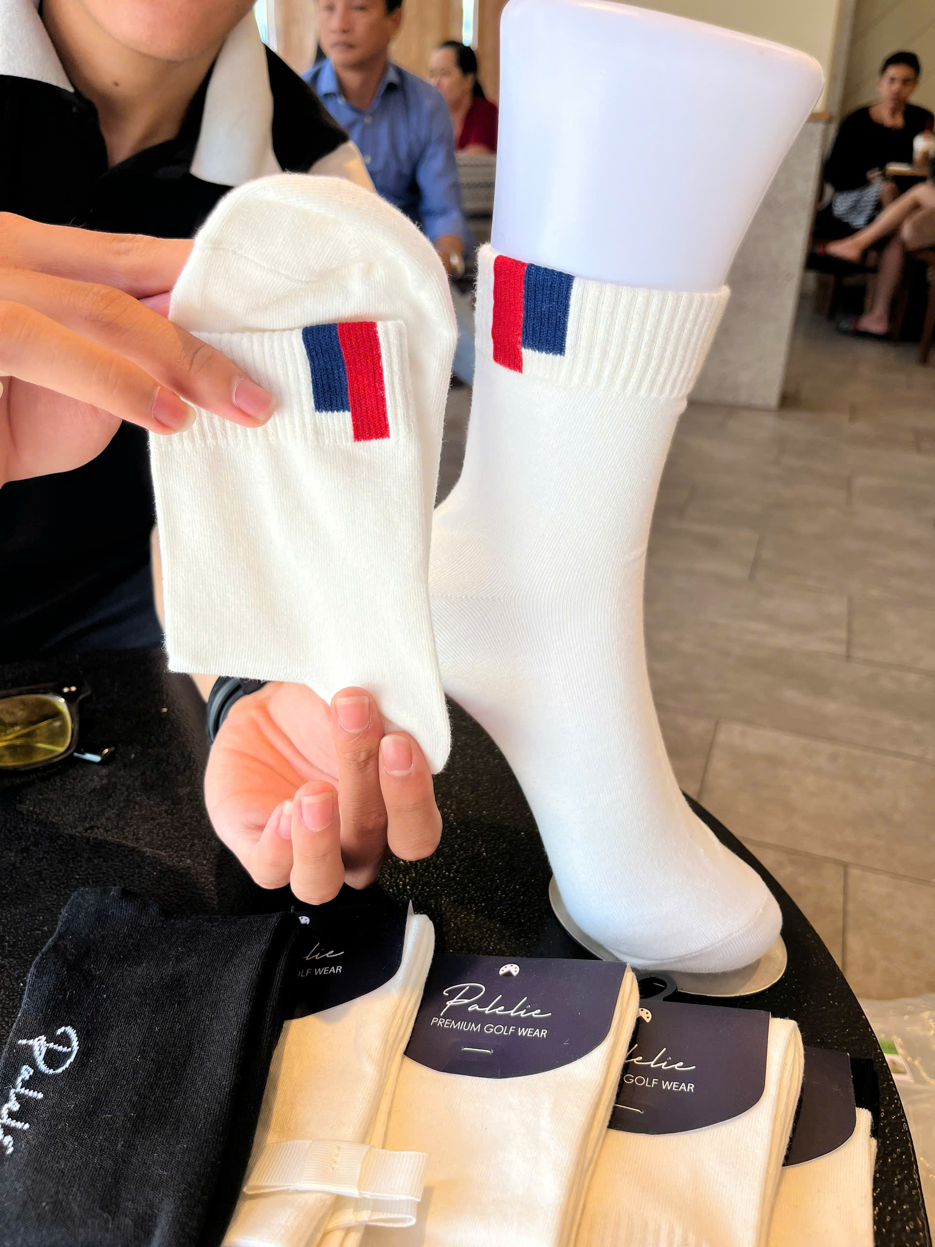 Tất Cotton Sọc Xanh/Đỏ