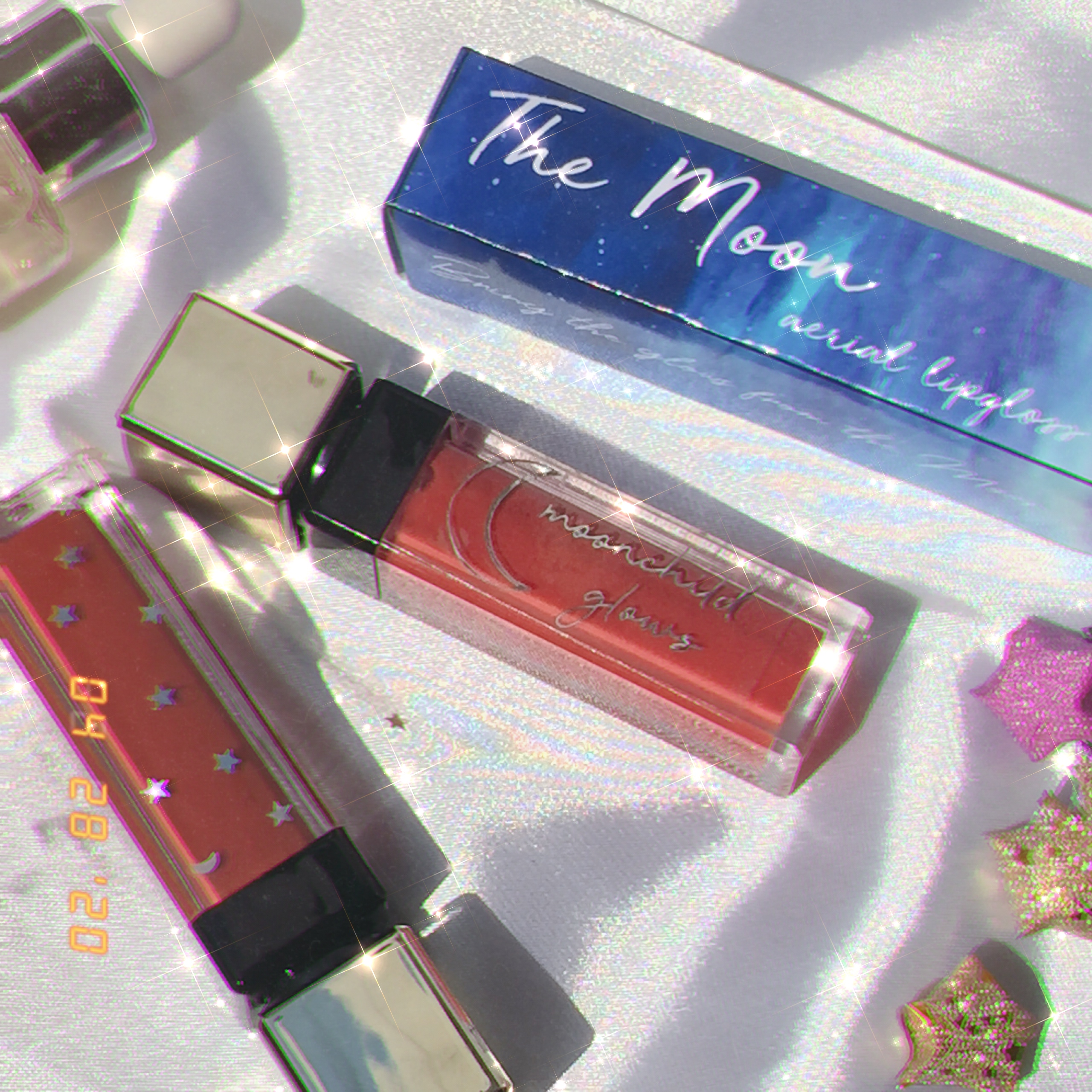 Son tint bóng lâu trôi có màu dạng thỏi The Moon Lipgloss