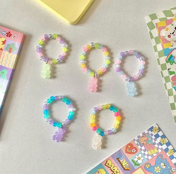 Nhẫn tay xinh xắn