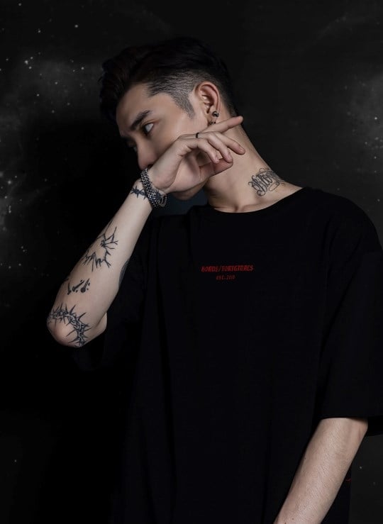 Áo Thun Cổ Tròn Thần Cổ Đại Horus Ver12