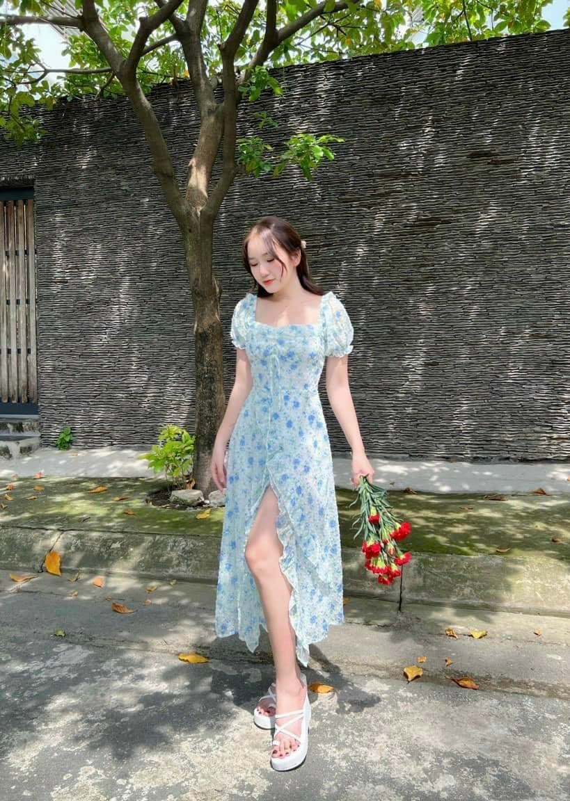 ĐẦM HOA THẮT NƠ NGỰC XẺ ĐÙI VIỀN BÈO