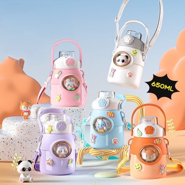 Bình giữ nhiệt cực dễ thương 700ml có dây đeo