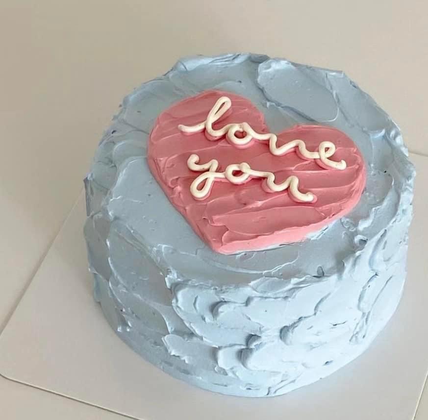 Bánh kem love you