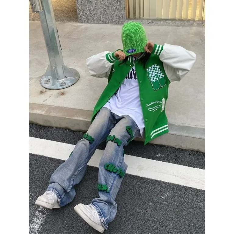 Quần Jean Ống Rộng Lưng Cao Thêu Chữ Màu Xanh Siêu Cá Tính