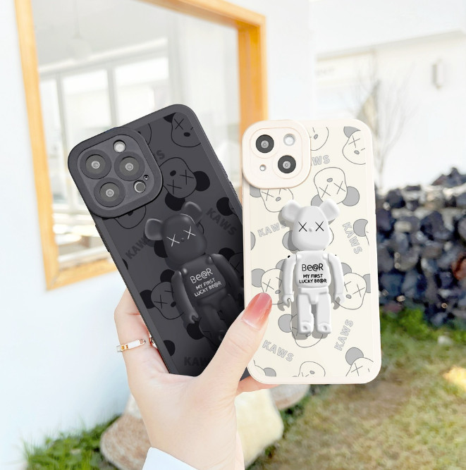 Ốp điện thoại hình Bearbrick