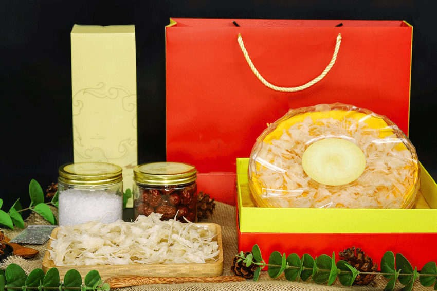 Combo yến tinh chế kèm táo đỏ, đường phèn, hạt chia