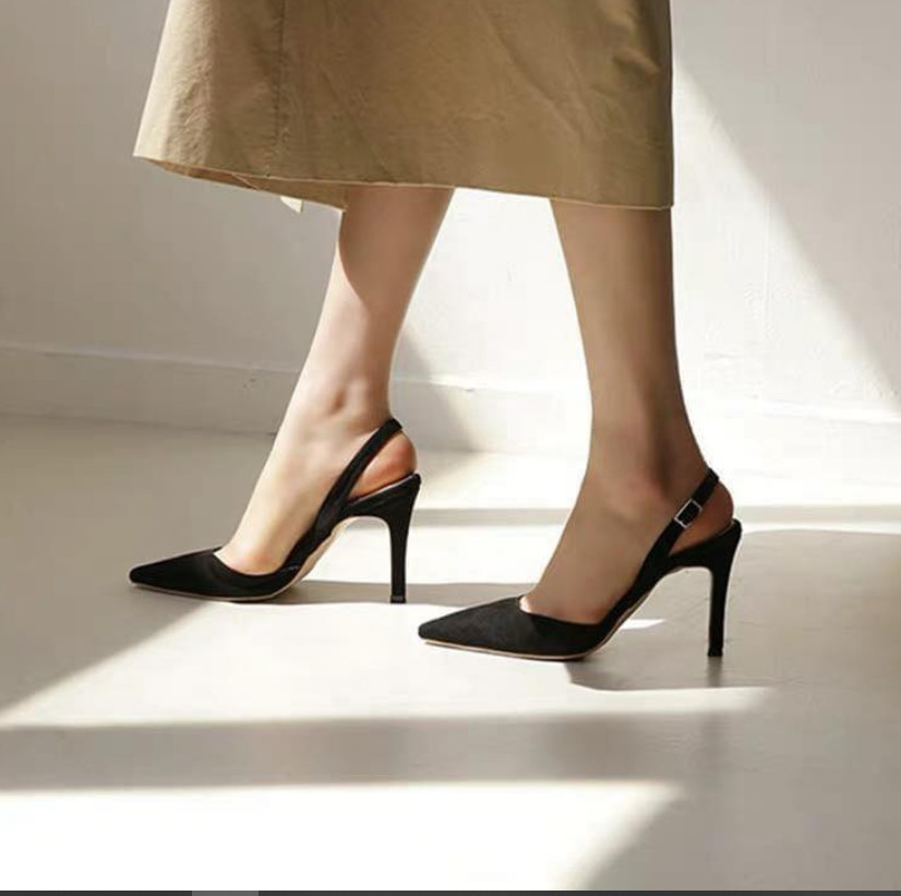 Giày Cao Gót Mũi Nhọn