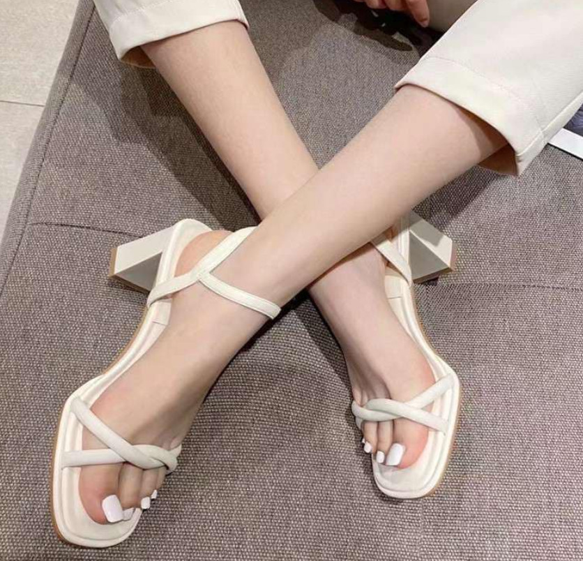 Giày Cao Gót Đan Chéo