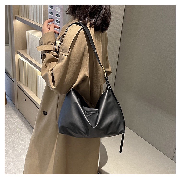 Túi xách da đeo vai phong cách Hàng Quốc