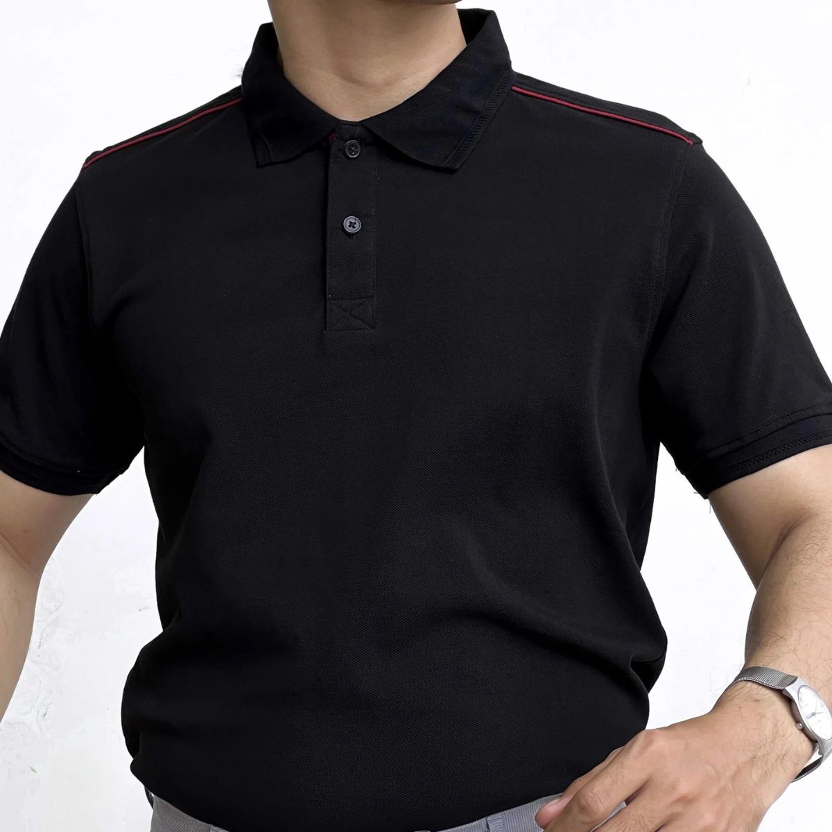 Áo Polo Nam Ugo Màu Đen phom Regular Fit