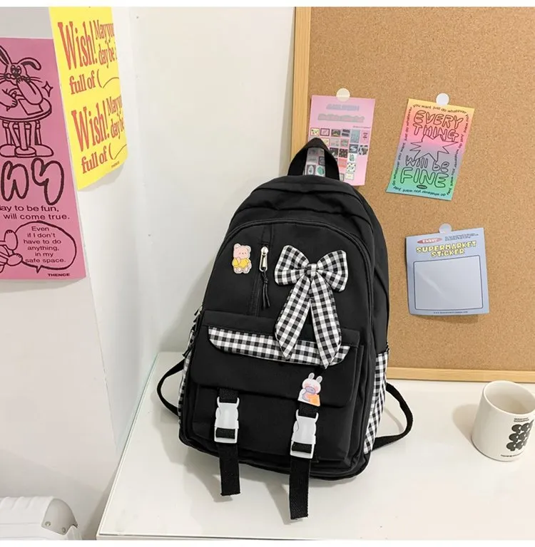 BALO NỮ KÈM NƠ ĐI HỌC