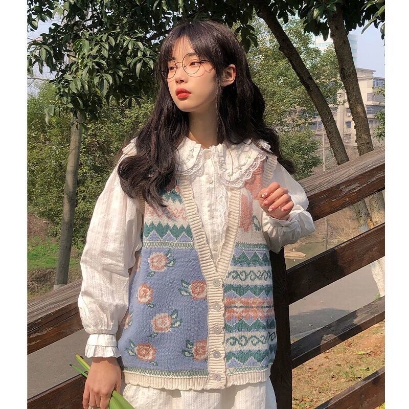 Áo Gile Len Họa Tiết Hoa Tiểu Thư