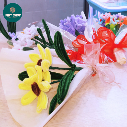 Bó hoa kẽm nhung độc đáo