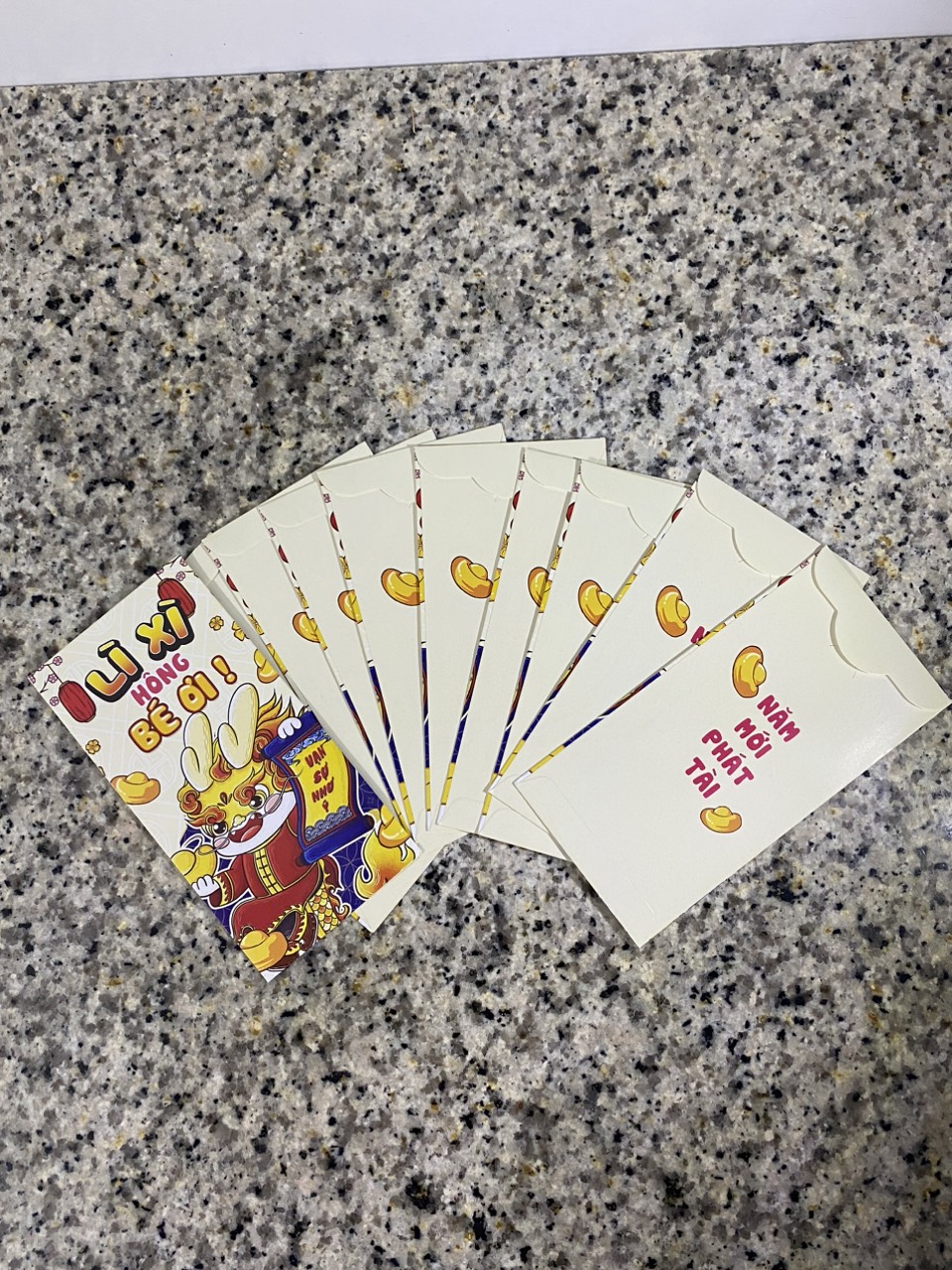 Bao lì xì meme" Lì Xì Hông bé ơi"