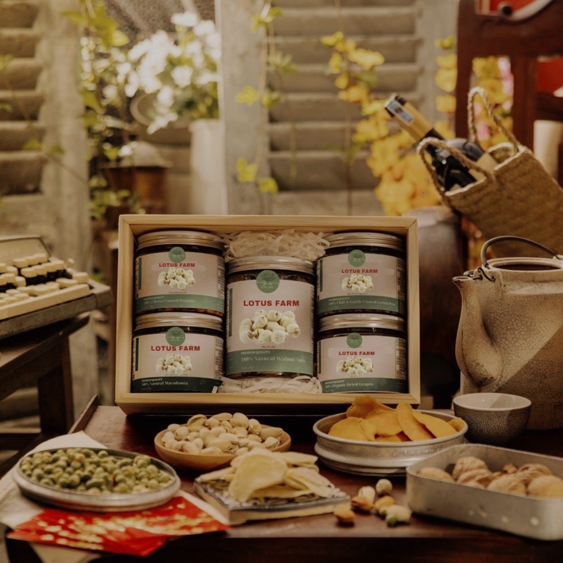 Hộp quà tặng từ sen dịp TẾT