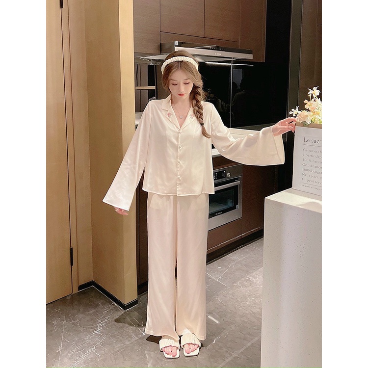 Abbey Clothing- Pijama Cổ Hoa