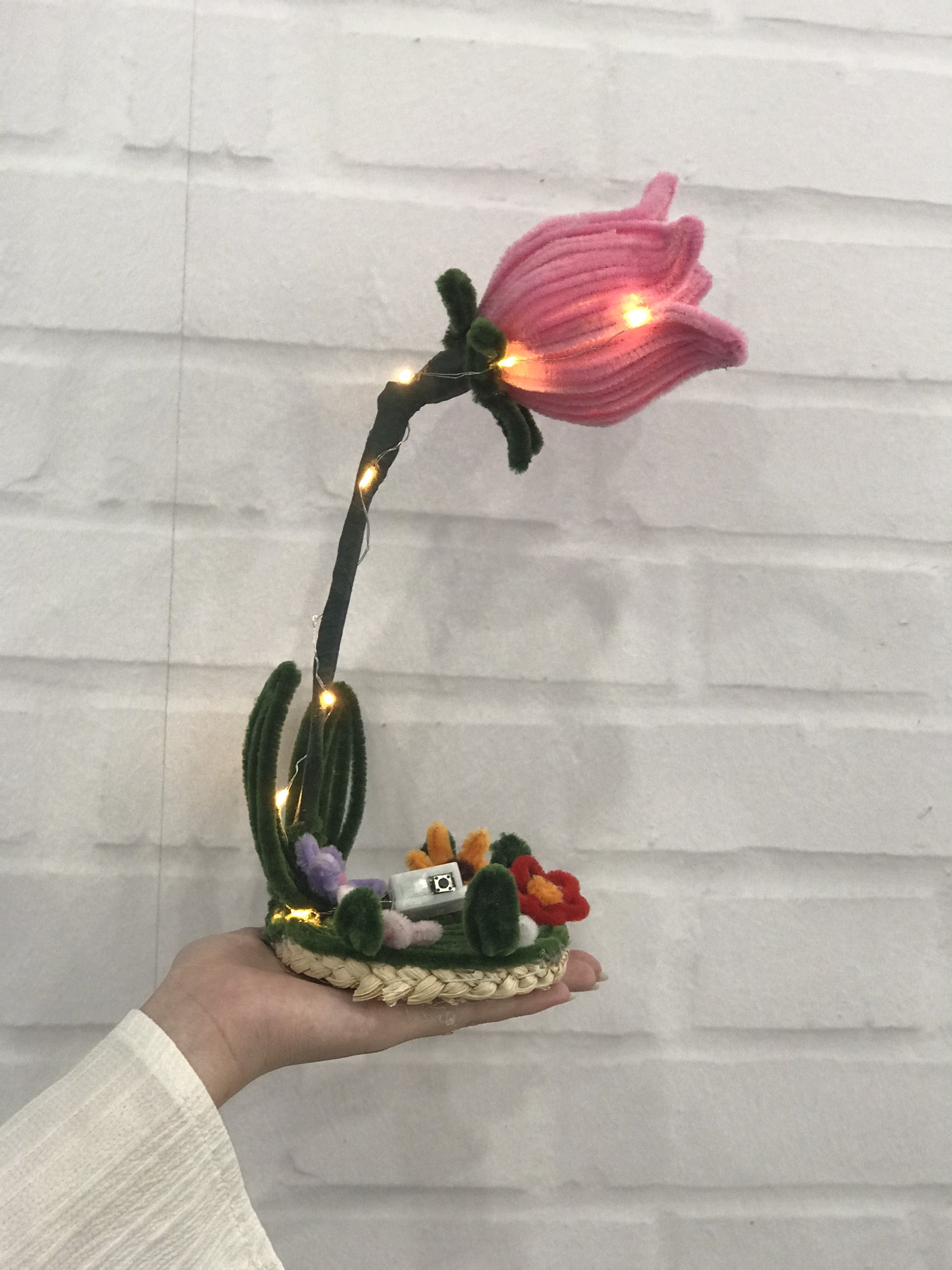 Hoa Tulip để bàn handmade