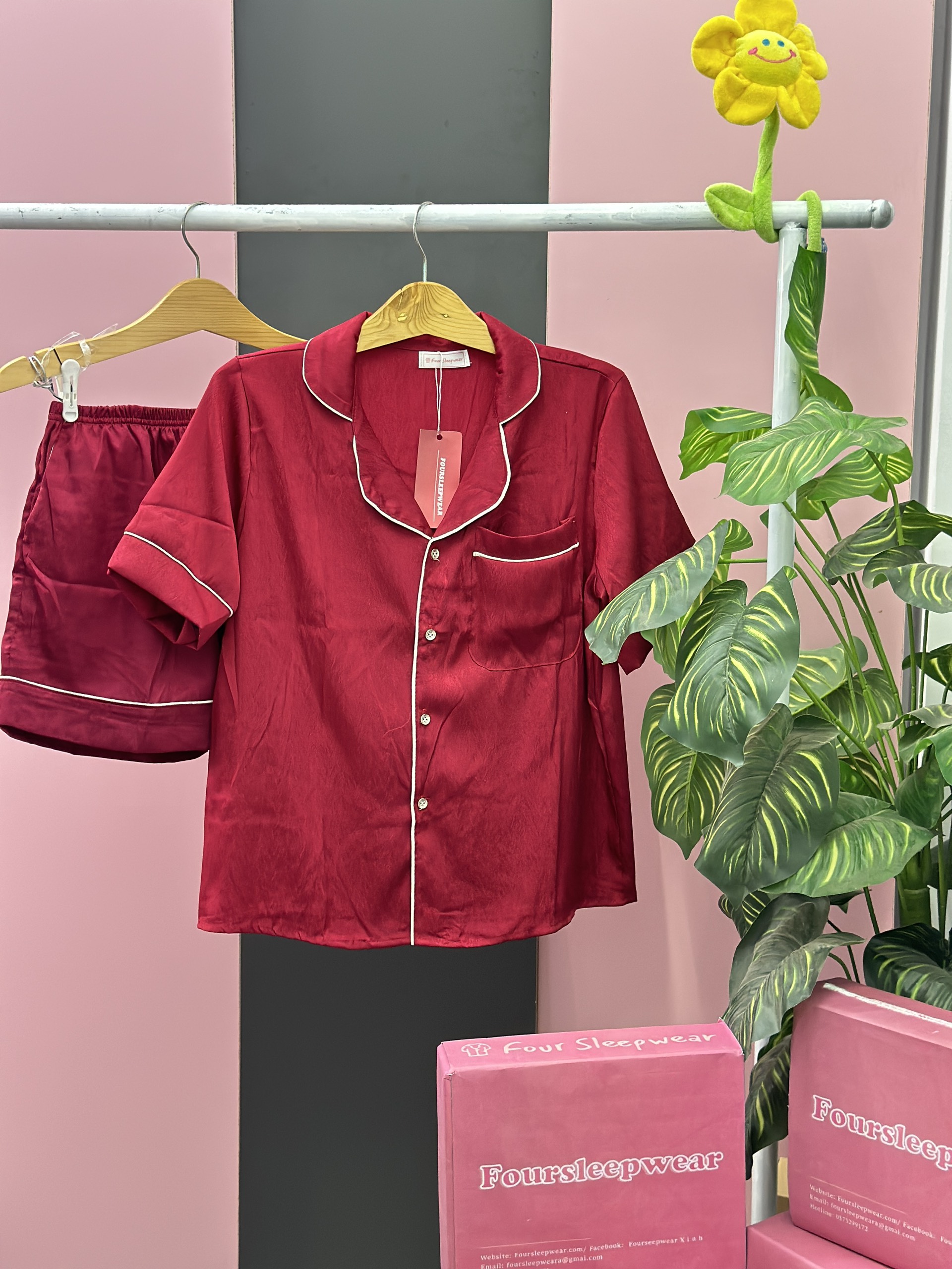 Bộ Pijama Lụa Xước Trơn Đỏ TNQN - QN0213