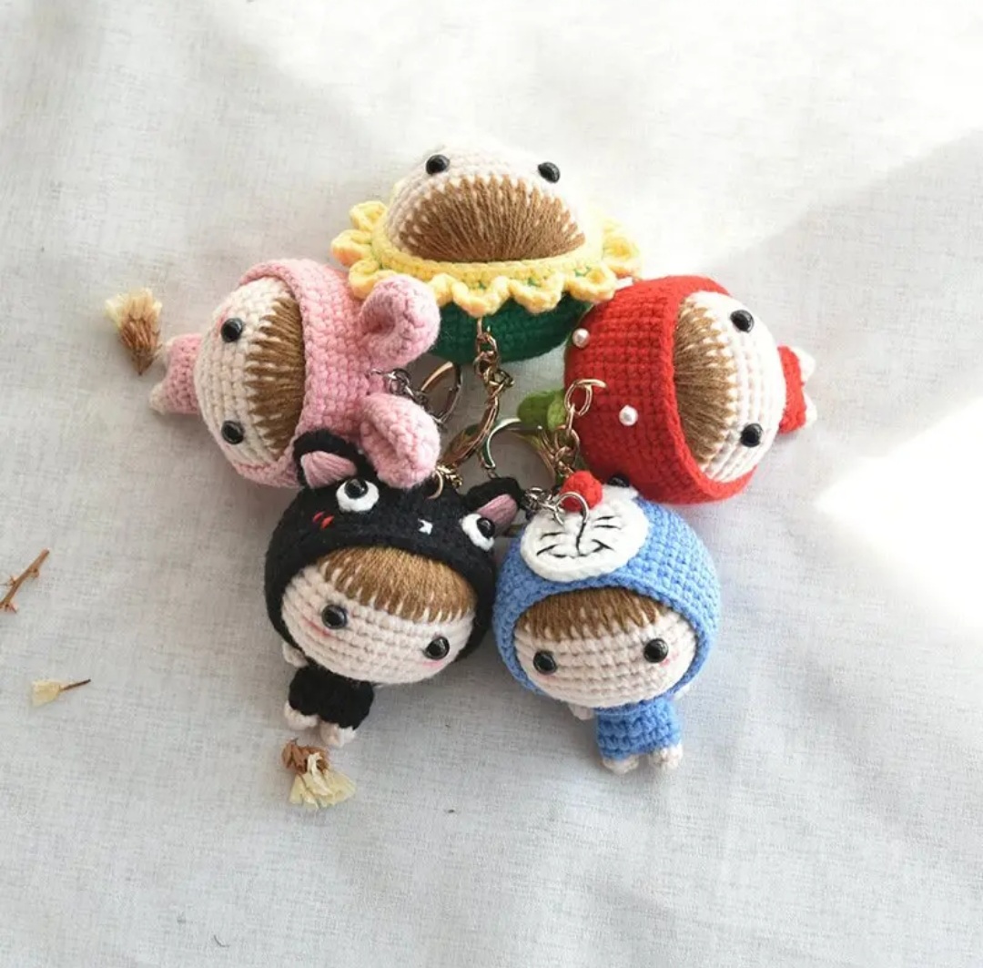 Móc Khóa Cô Gái Siêu Đáng Yêu_Xì Trum Handmade