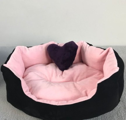 Nệm bông cho chó mèo cao cấp trái tim