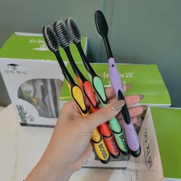 Hộp bàn chải Bossi