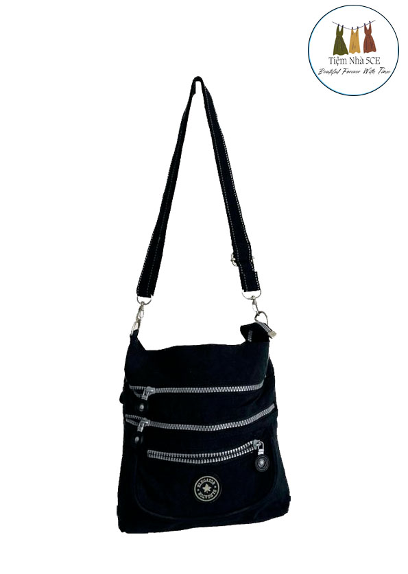 Cặp Đeo Chéo Đen