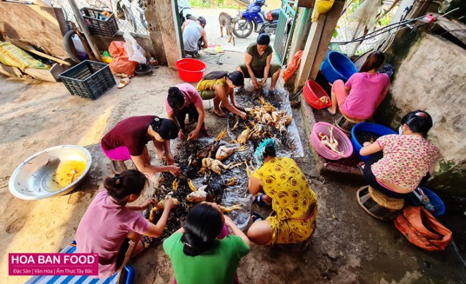 THỊT GÀ GÁC BẾP