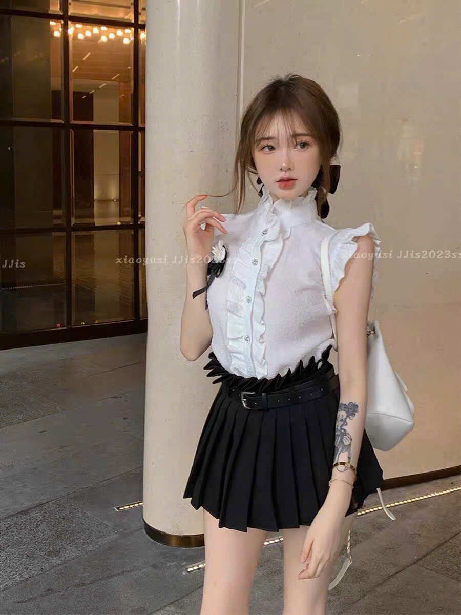 SET CHÂN VÁY XẾP LY PHỐI ÁO SƠ MI CÁCH ĐIỆU VIỀN DẬP LY TRẮNG CỘC TAY