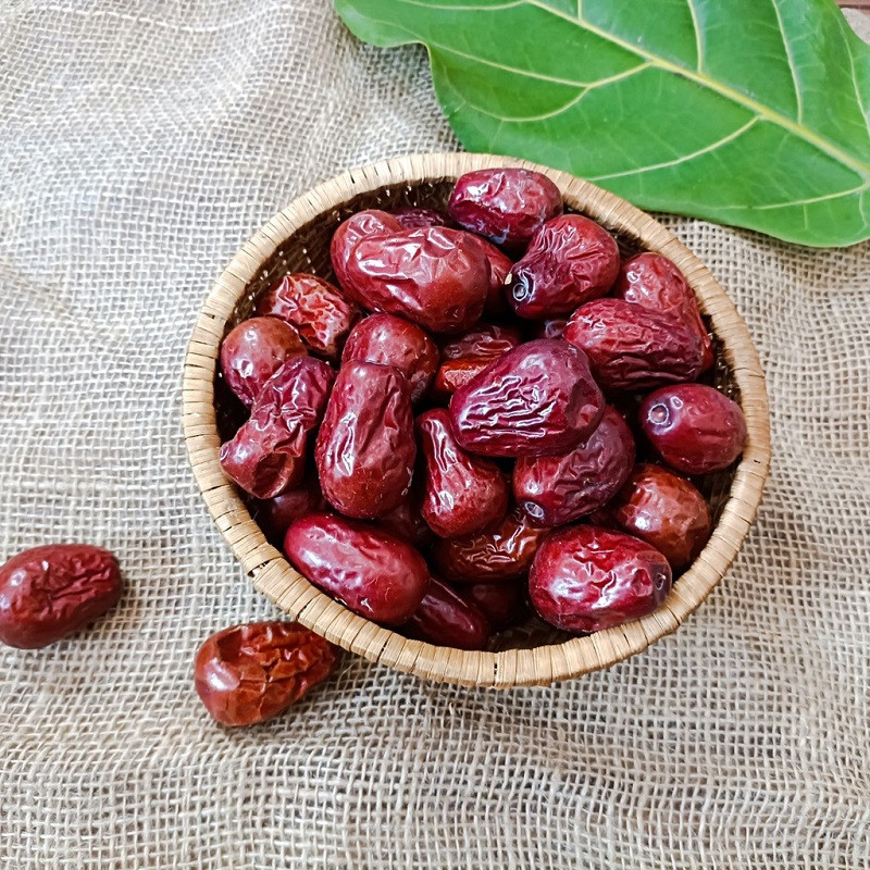 Táo đỏ Tân Cương