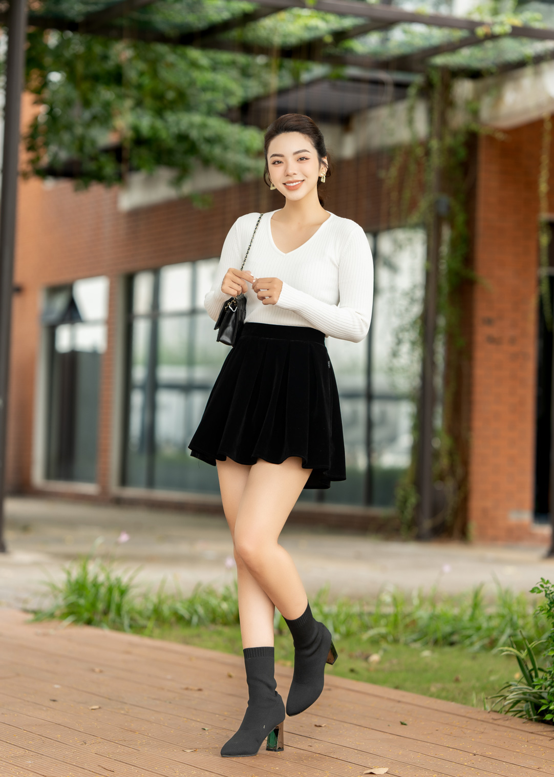 Chân Váy Nhung Súp Xoè