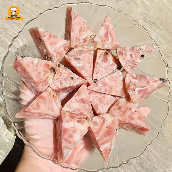 Giò thủ tai heo HungBeoFood