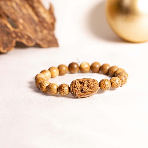 Vòng tay gỗ Trầm Hương Phật Bản Mệnh