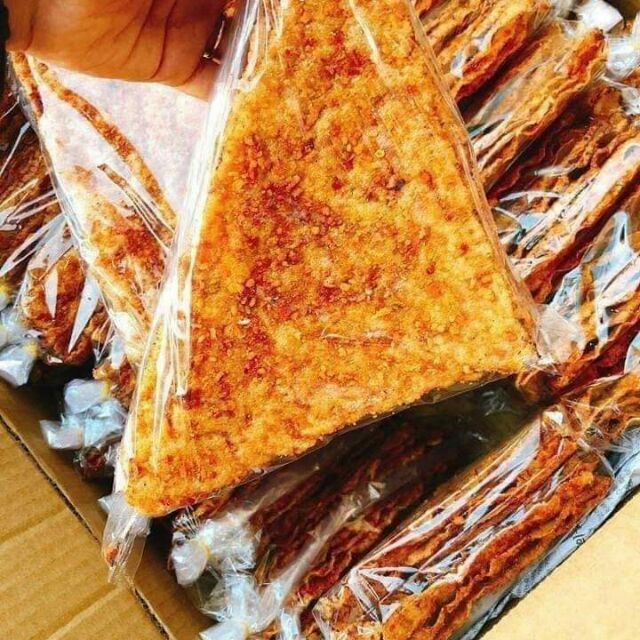 Bánh tráng khô bò