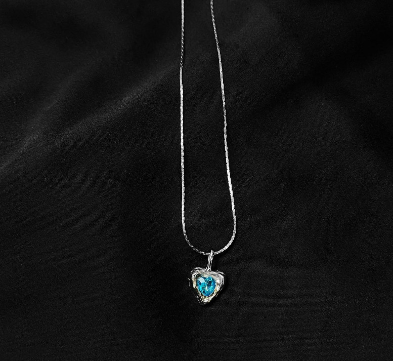 Dây chuyền mặt đá