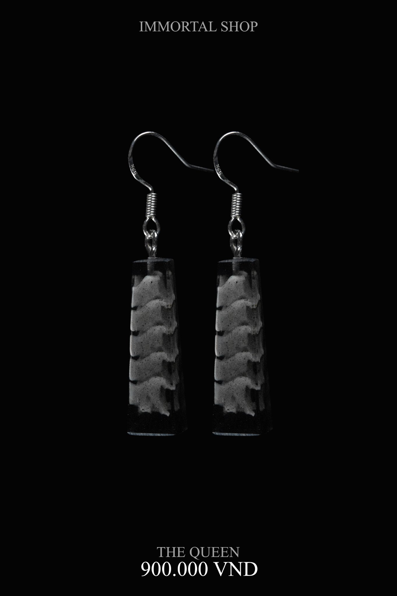 Khuyên Tai Xương Rắn The Queen