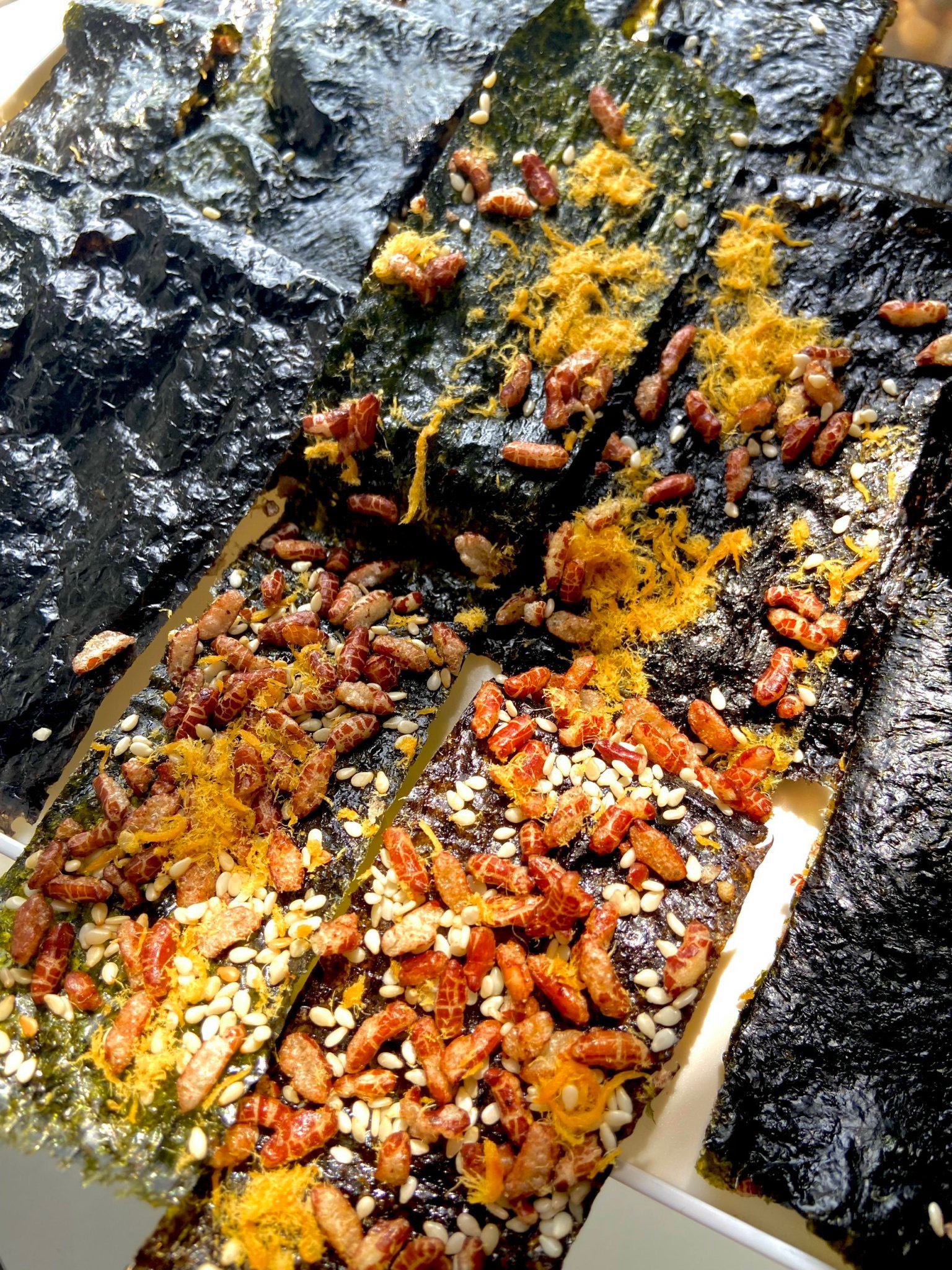 Bánh handmade Nutski Food bánh rong biển gạo lứt chà bông bánh ăn vặt healthy