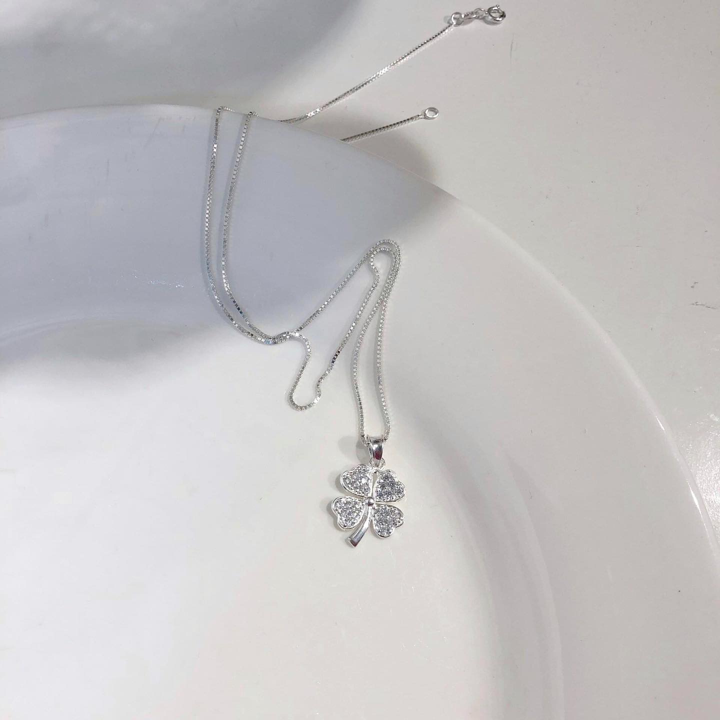 Dây chuyền bạc cỏ 4 lá