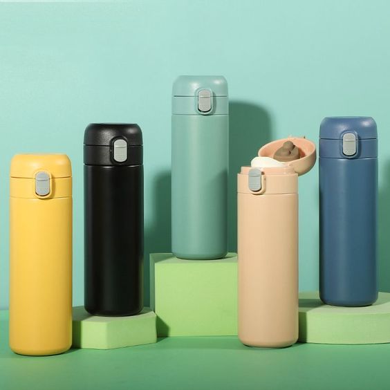 Bình nước văn phòng