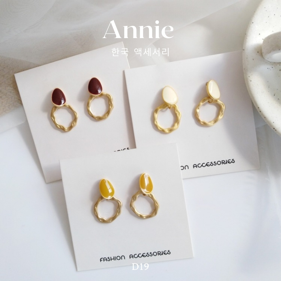 Bông tai nữ kiểu dáng thanh lịch